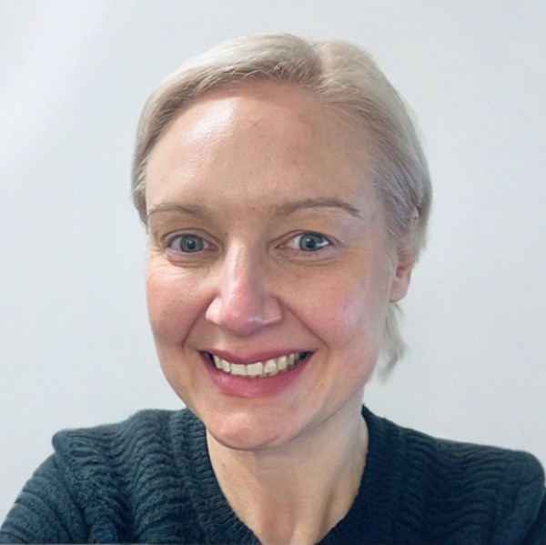 Dr Stephanie Brown