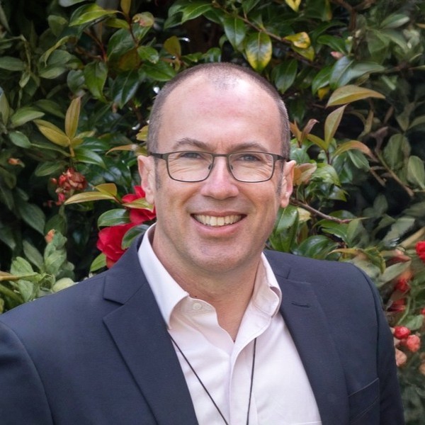Dr Mark Smith