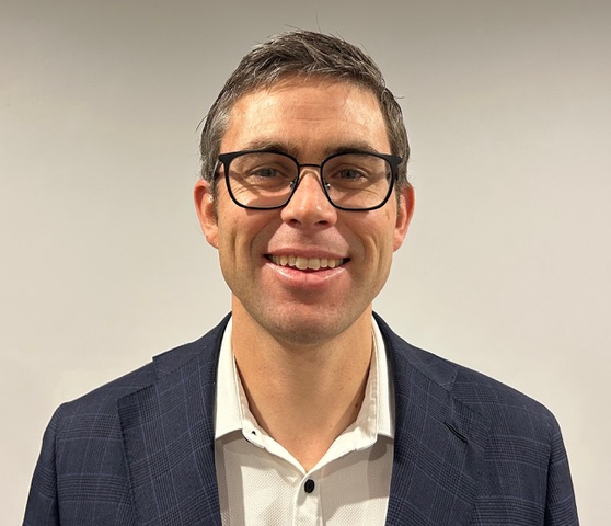 Dr. Michael Reeves